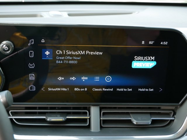 Vehicle image 7 of 9