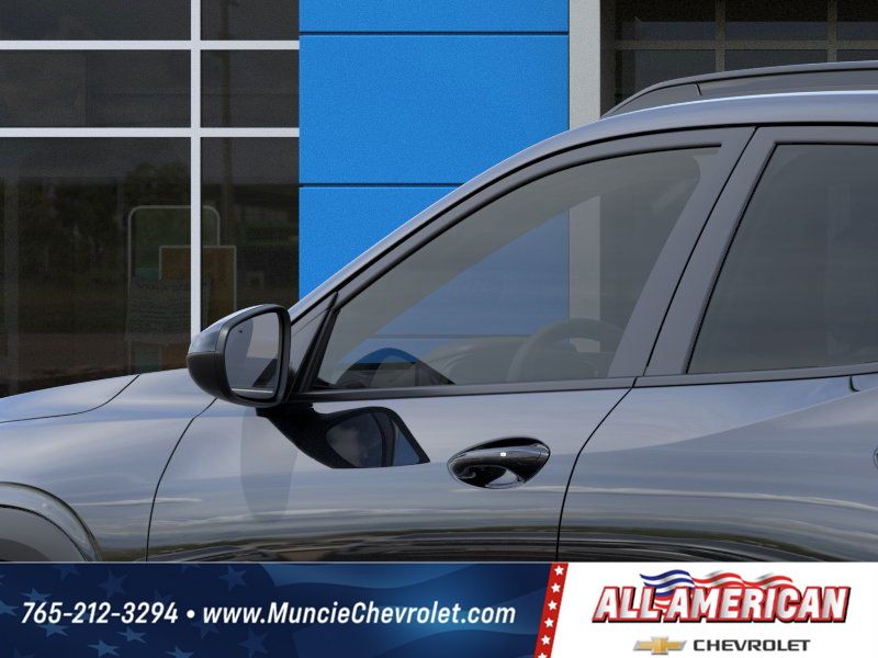 2025 Chevrolet Trax LT Image 17 of 24