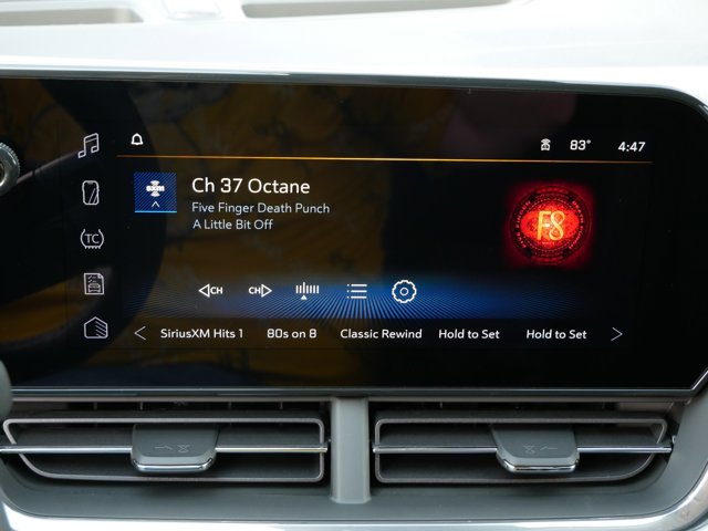 Vehicle image 7 of 9