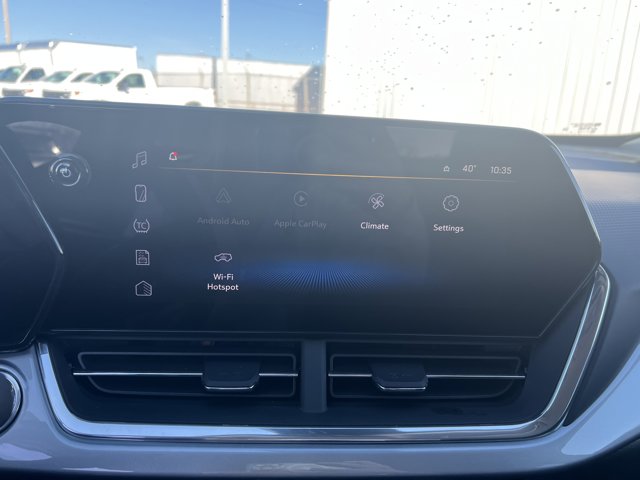 Vehicle image 15 of 34