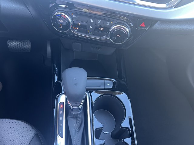 Vehicle image 16 of 34