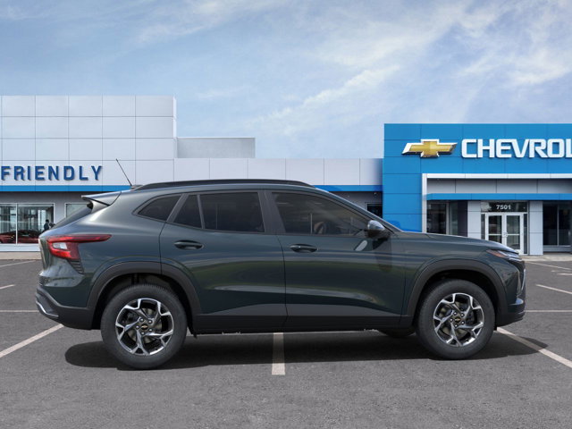 Vehicle image 7 of 34