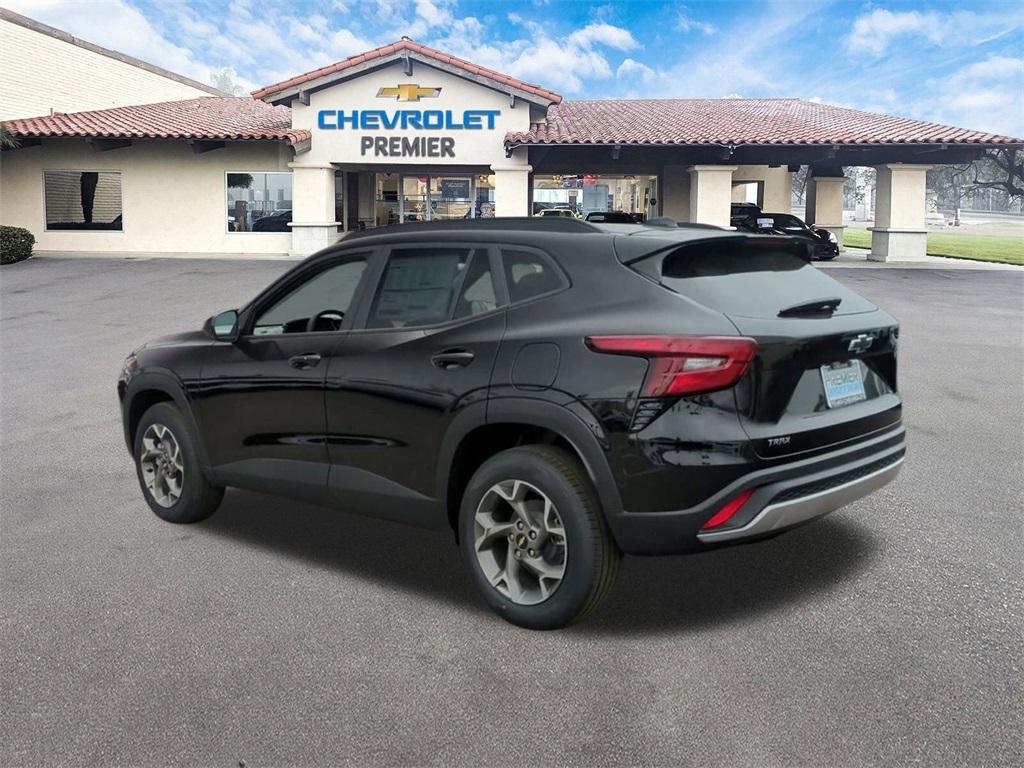 Vehicle image 7 of 33