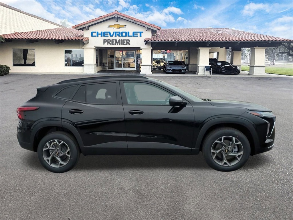 Vehicle image 5 of 33