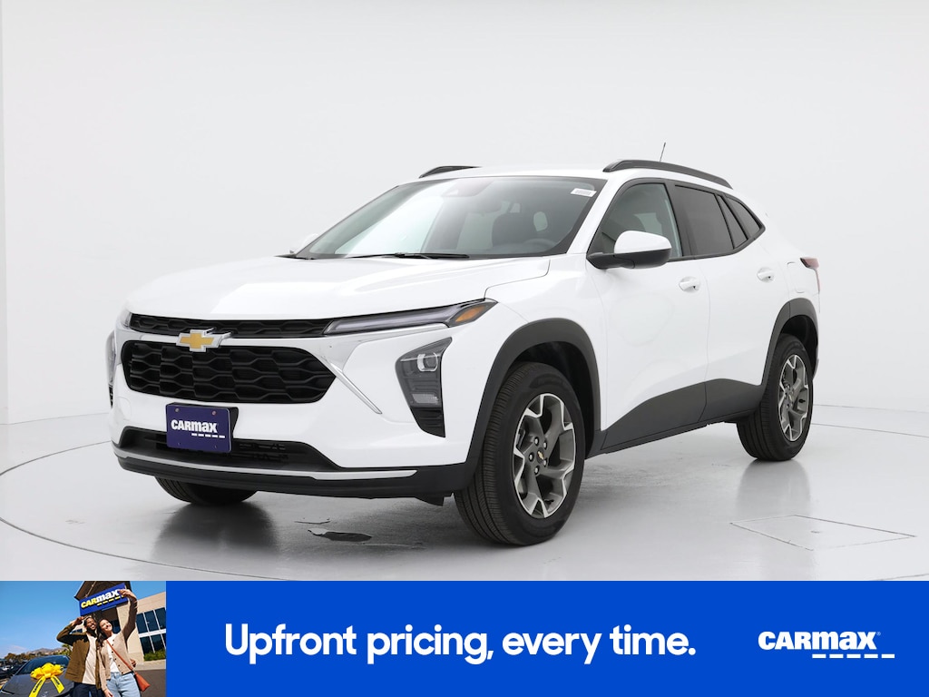 2025 Chevrolet Trax LT Image 1 of 26
