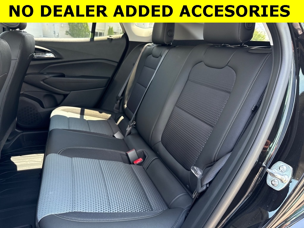 Vehicle image 13 of 30