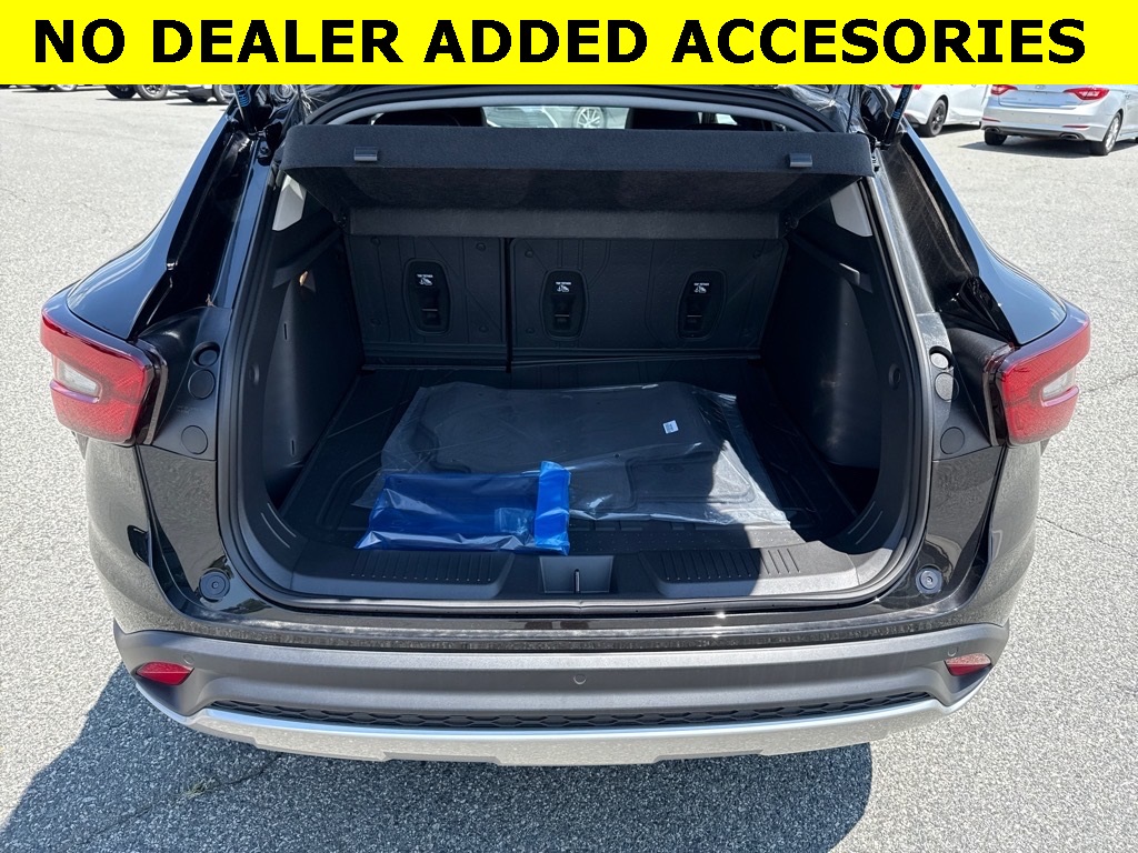 Vehicle image 10 of 30