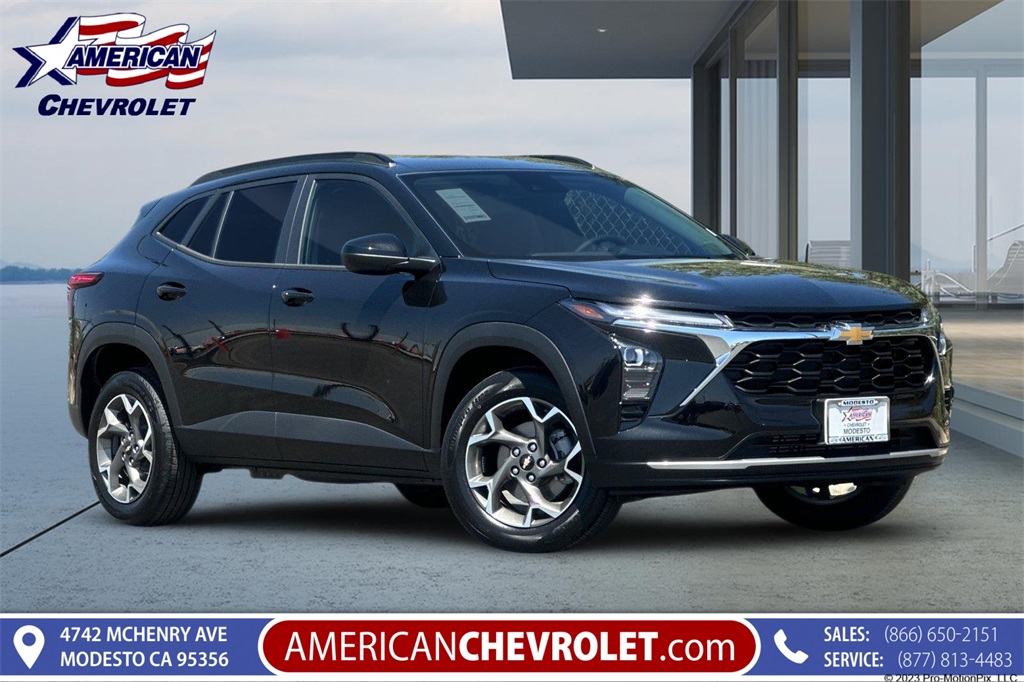 Vehicle image 4 of 28