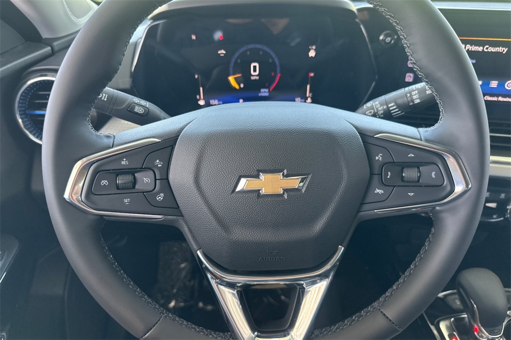 Vehicle image 17 of 28