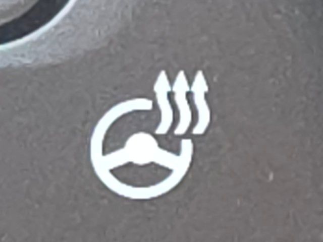 2025 Chevrolet Trax LT Image 22 of 28