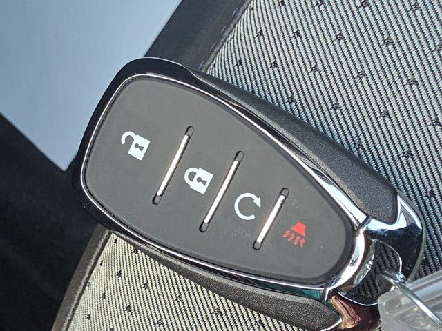 2025 Chevrolet Trax LT Image 21 of 28