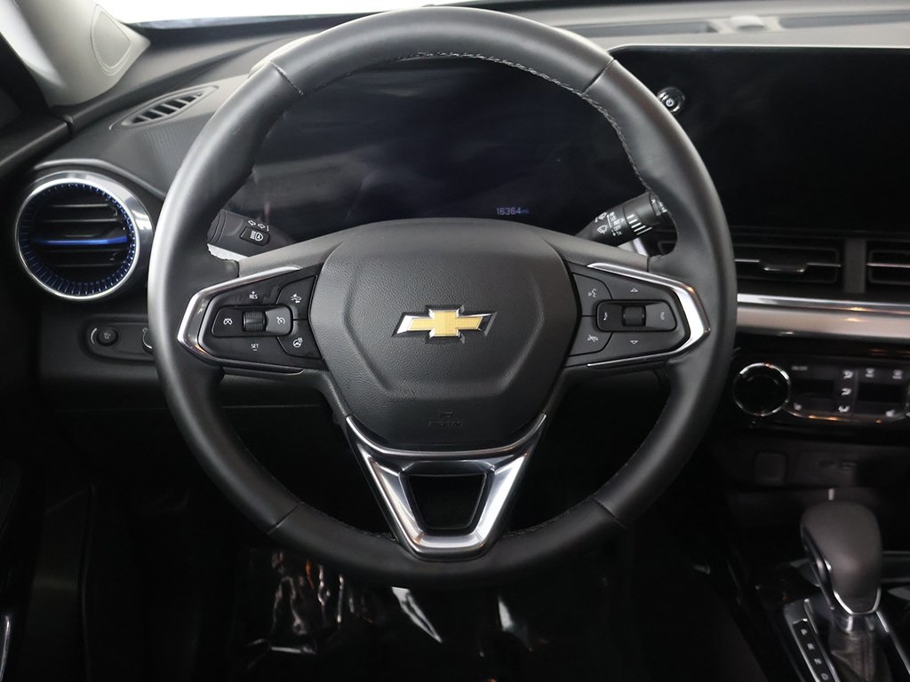 2025 Chevrolet Trax LT Image 46 of 52