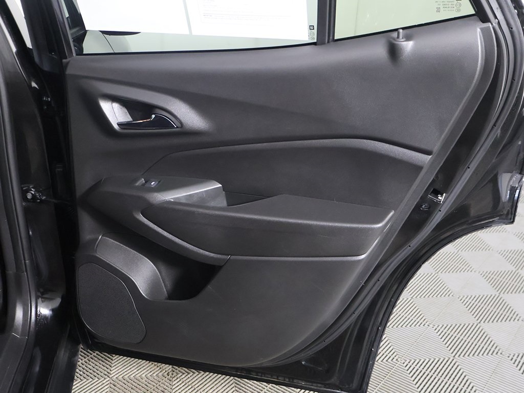 2025 Chevrolet Trax LT Image 31 of 52