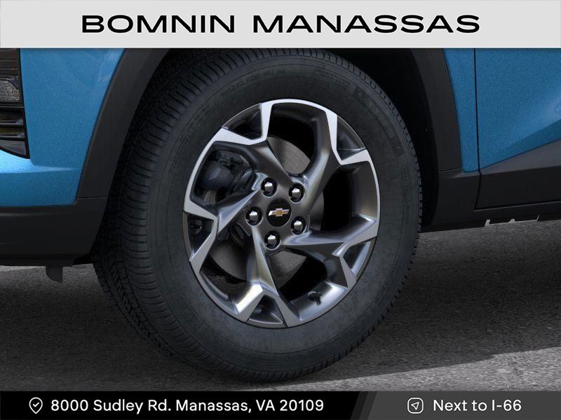 Vehicle image 15 of 24