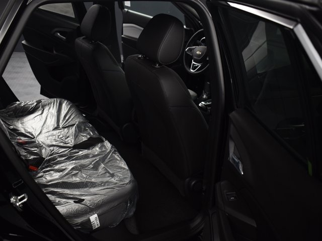 2025 Chevrolet Trax LT Image 15 of 20
