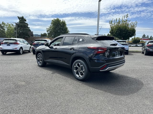Vehicle image 6 of 25