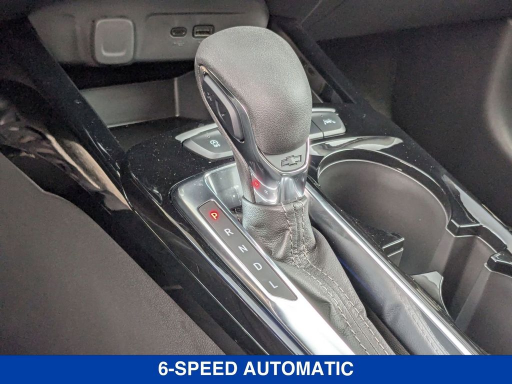 2025 Chevrolet Trax LT Image 33 of 34