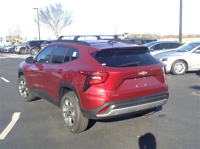 Vehicle image 2 of 33