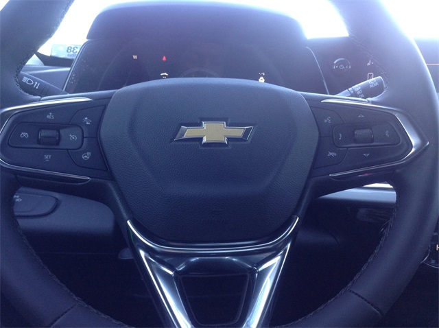 Vehicle image 10 of 33