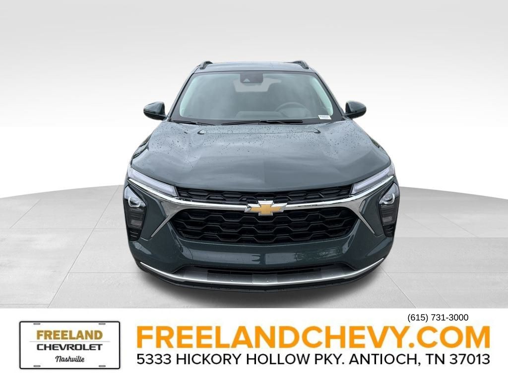 Vehicle image 2 of 25