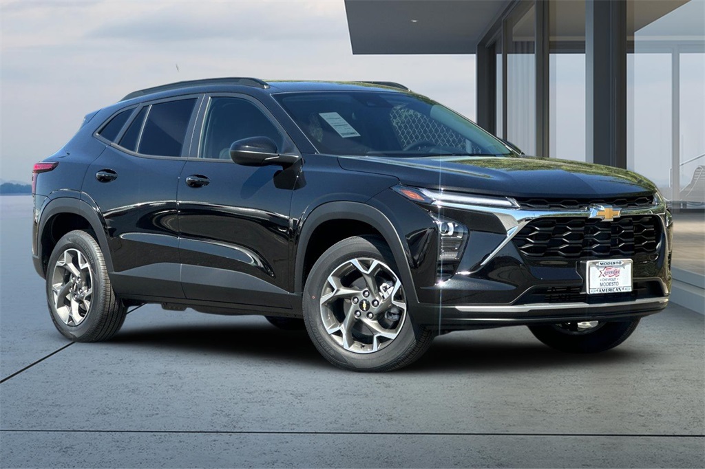 Vehicle image 2 of 24
