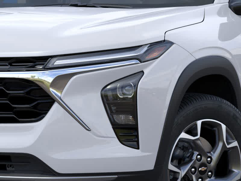 Vehicle image 17 of 24