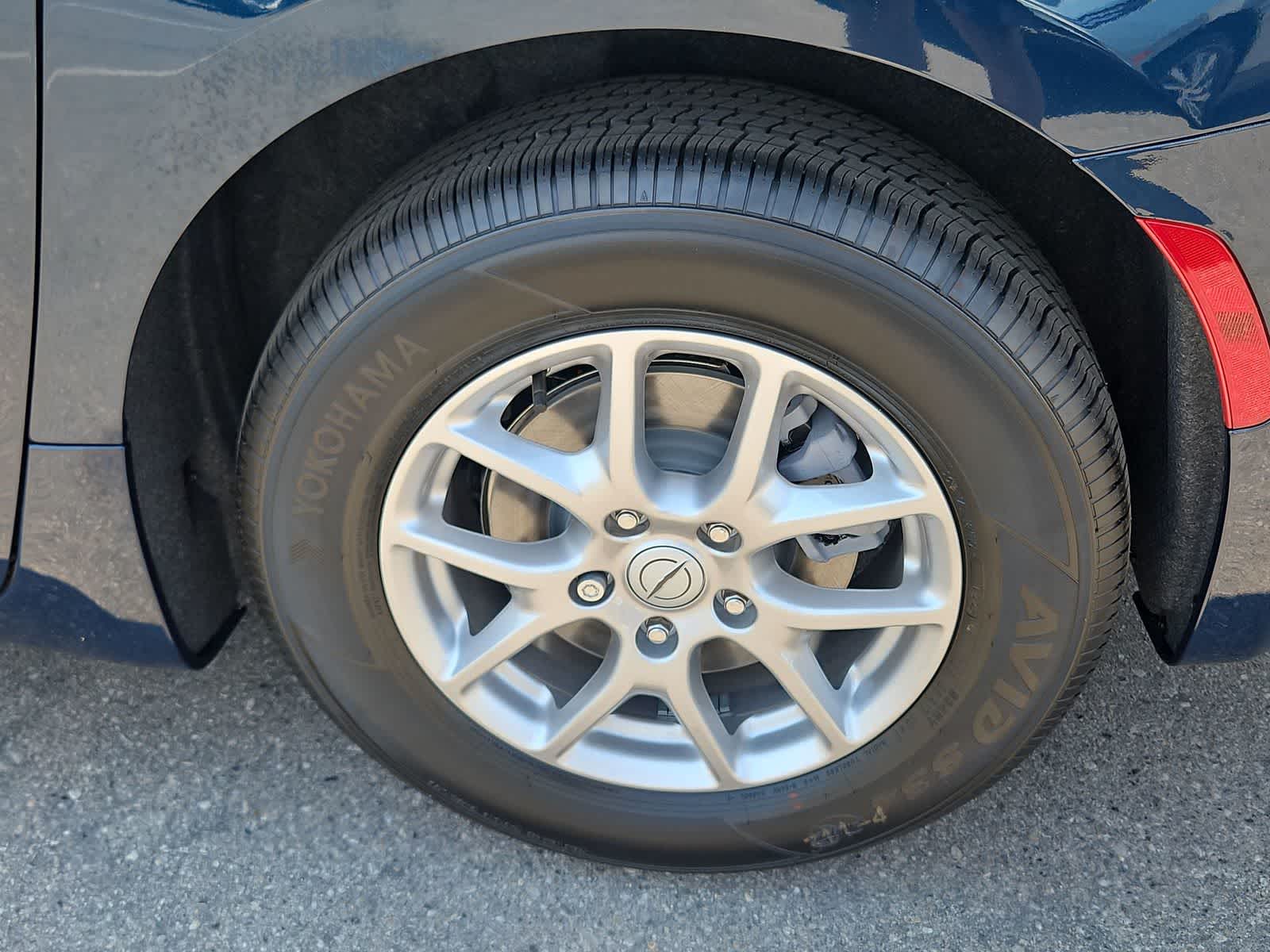 2025 Chrysler Pacifica Select Image 10 of 33