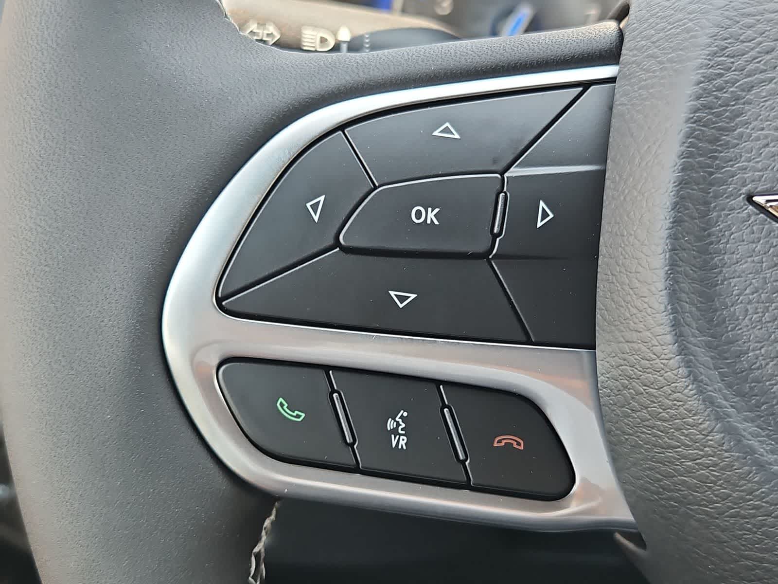 2025 Chrysler Pacifica Select Image 24 of 33