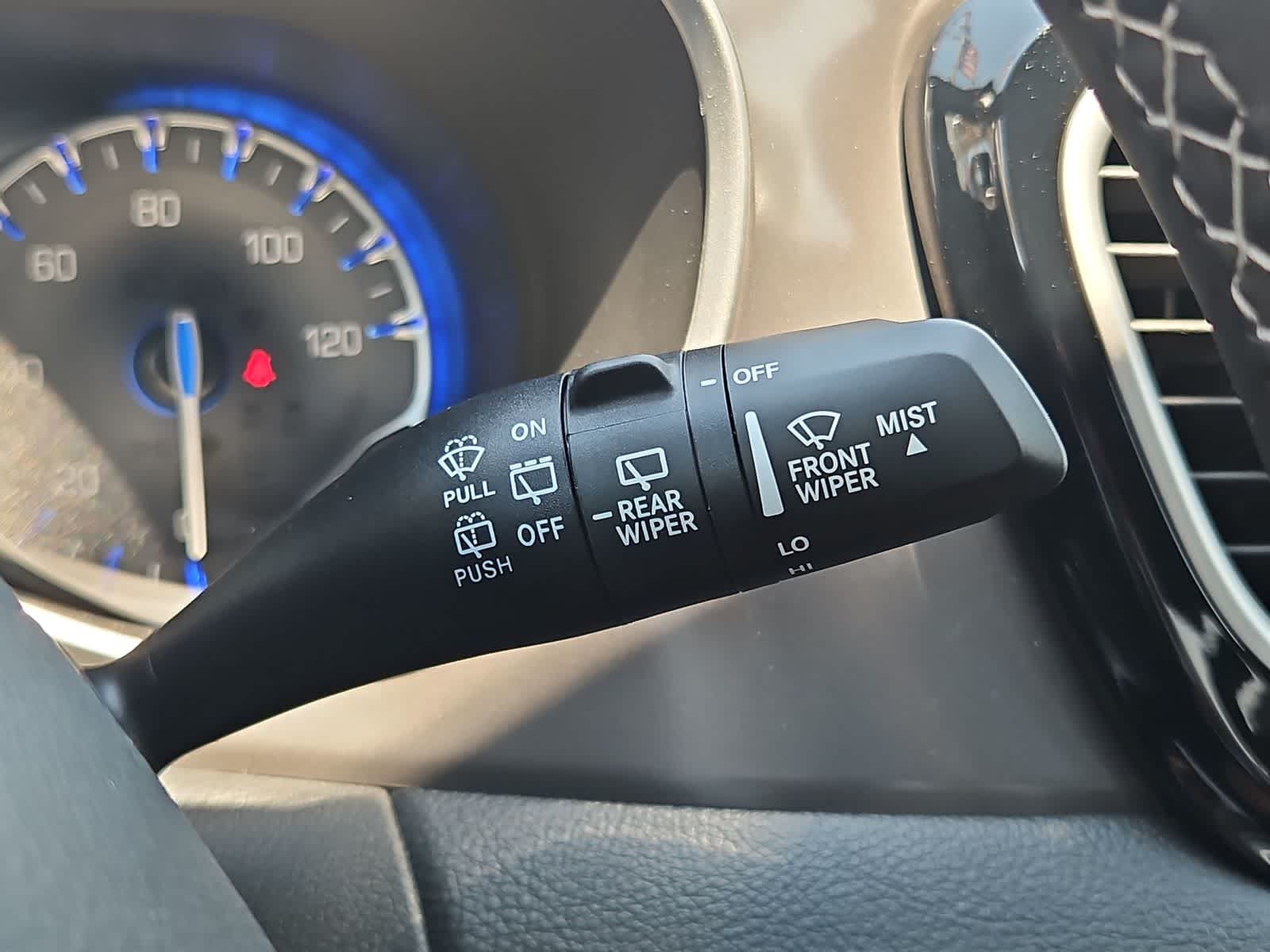 2025 Chrysler Pacifica Select Image 28 of 33