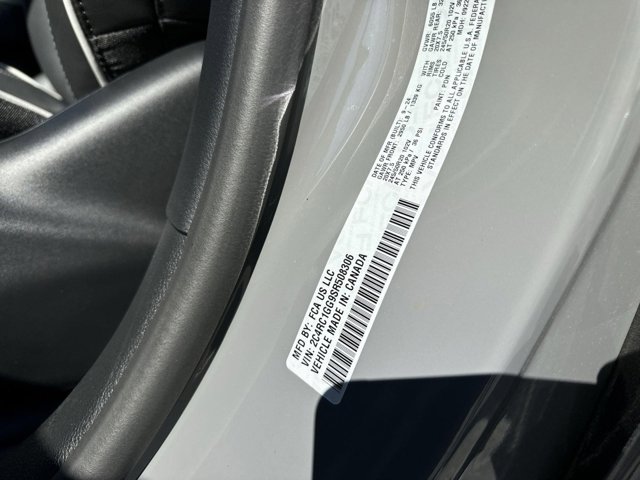 Vehicle image 16 of 35
