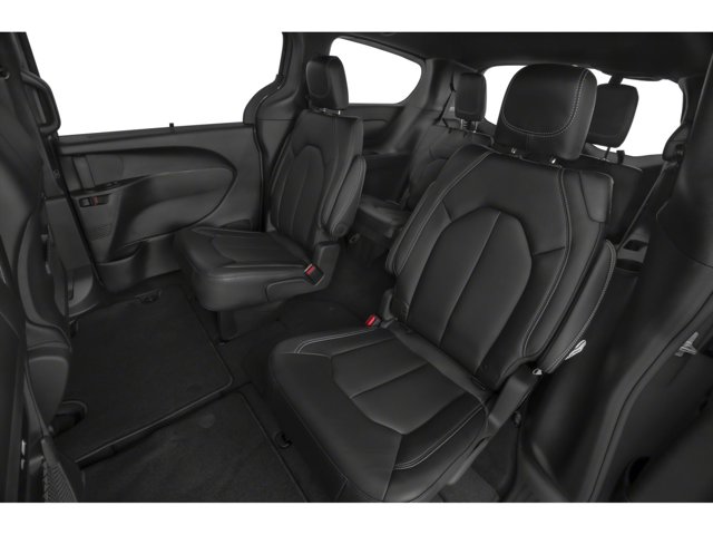 Vehicle image 8 of 10
