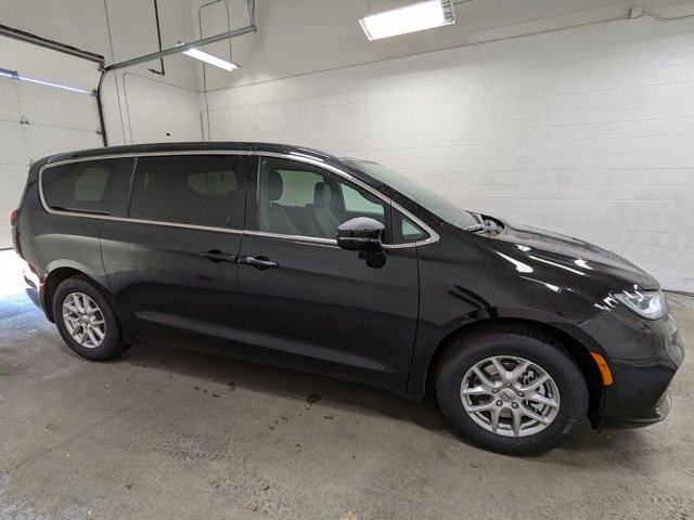 Vehicle image 2 of 16