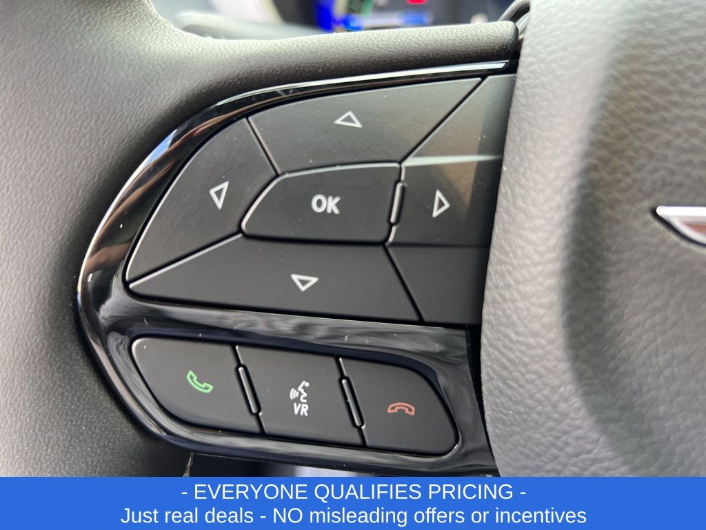 Vehicle image 26 of 29