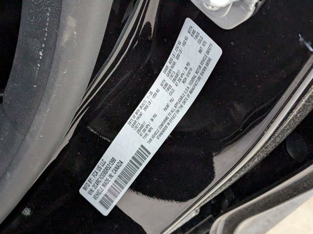 Vehicle image 15 of 15