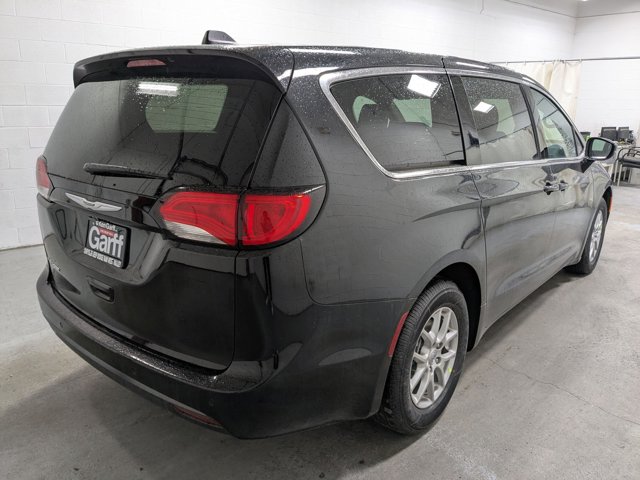 Vehicle image 4 of 15