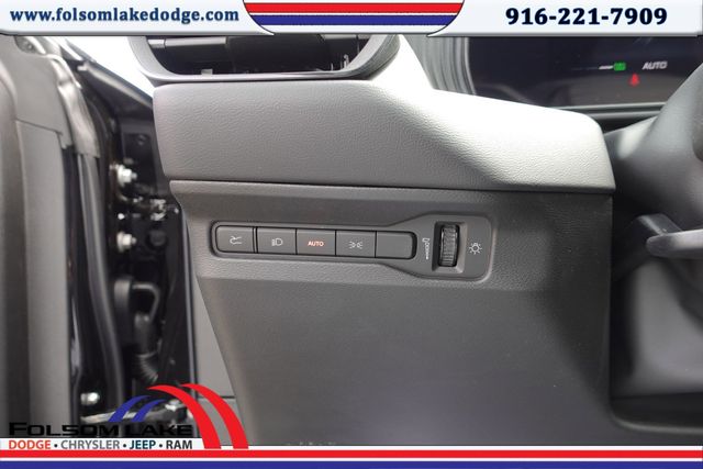 2025 Dodge Charger Daytona R/T Image 21 of 23