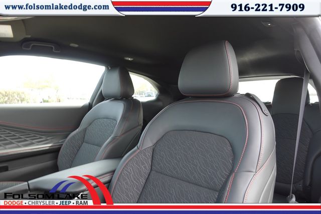 2025 Dodge Charger Daytona R/T Image 8 of 24