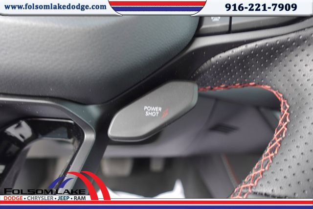 2025 Dodge Charger Daytona R/T Image 16 of 24