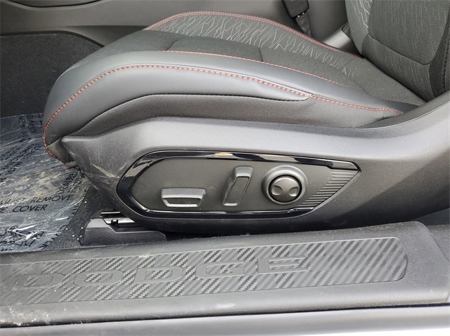 Vehicle image 11 of 20