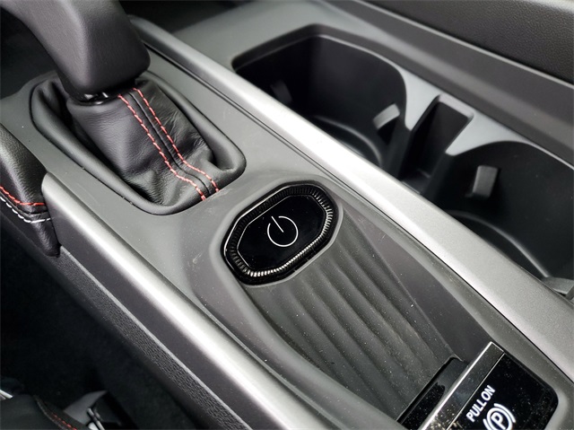 Vehicle image 18 of 20