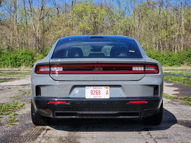 Vehicle image 6 of 29