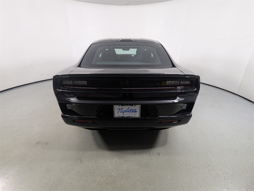 2025 Dodge Charger Daytona R/T Image 5 of 24