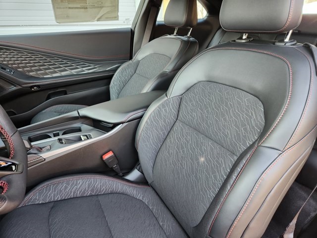 Vehicle image 22 of 29