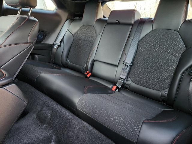 Vehicle image 14 of 29