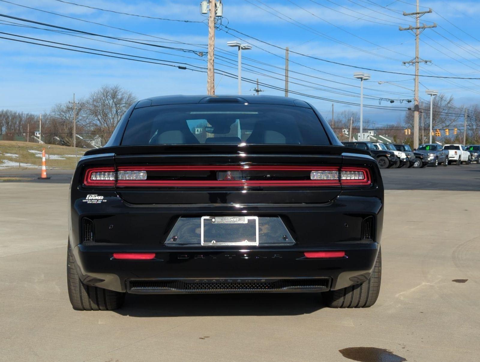 Vehicle image 6 of 31