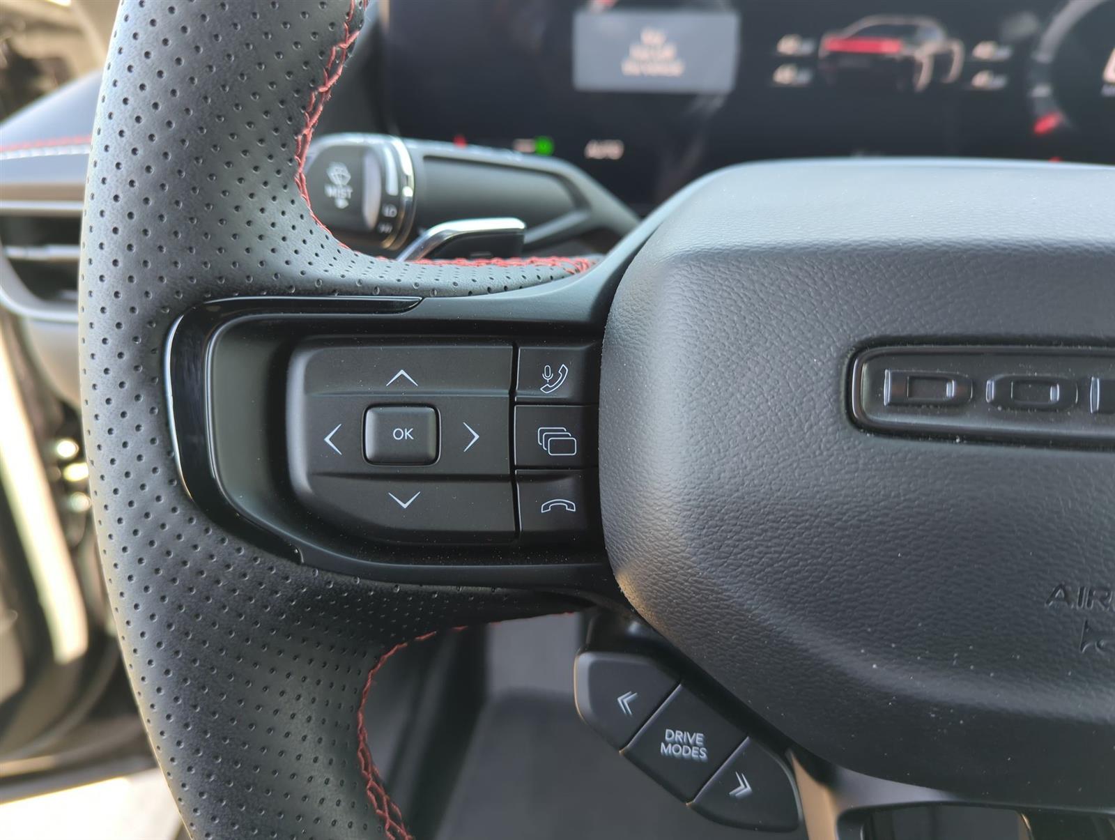 Vehicle image 20 of 31