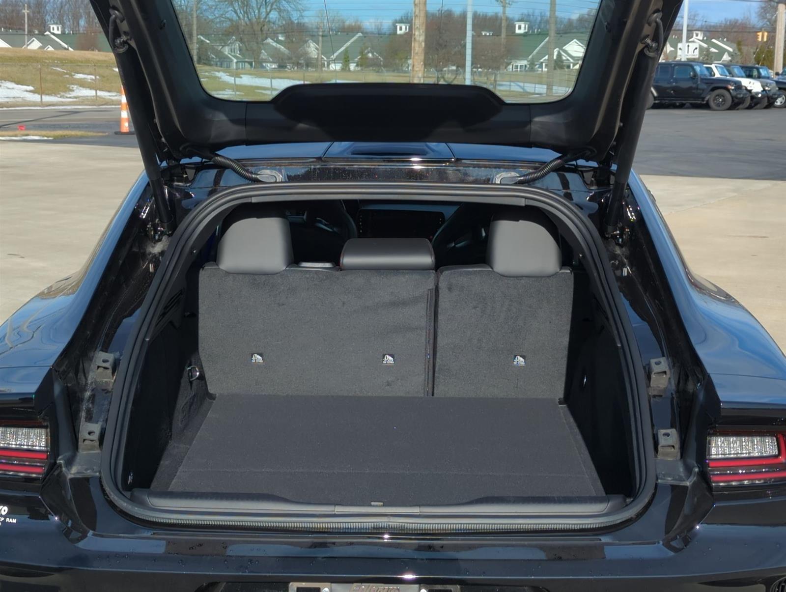 Vehicle image 29 of 31