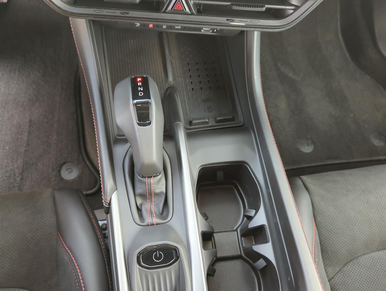 Vehicle image 27 of 31