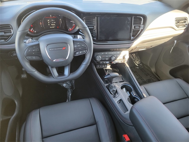 Vehicle image 33 of 35