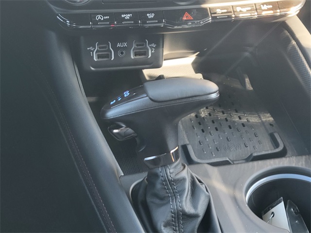 Vehicle image 26 of 35